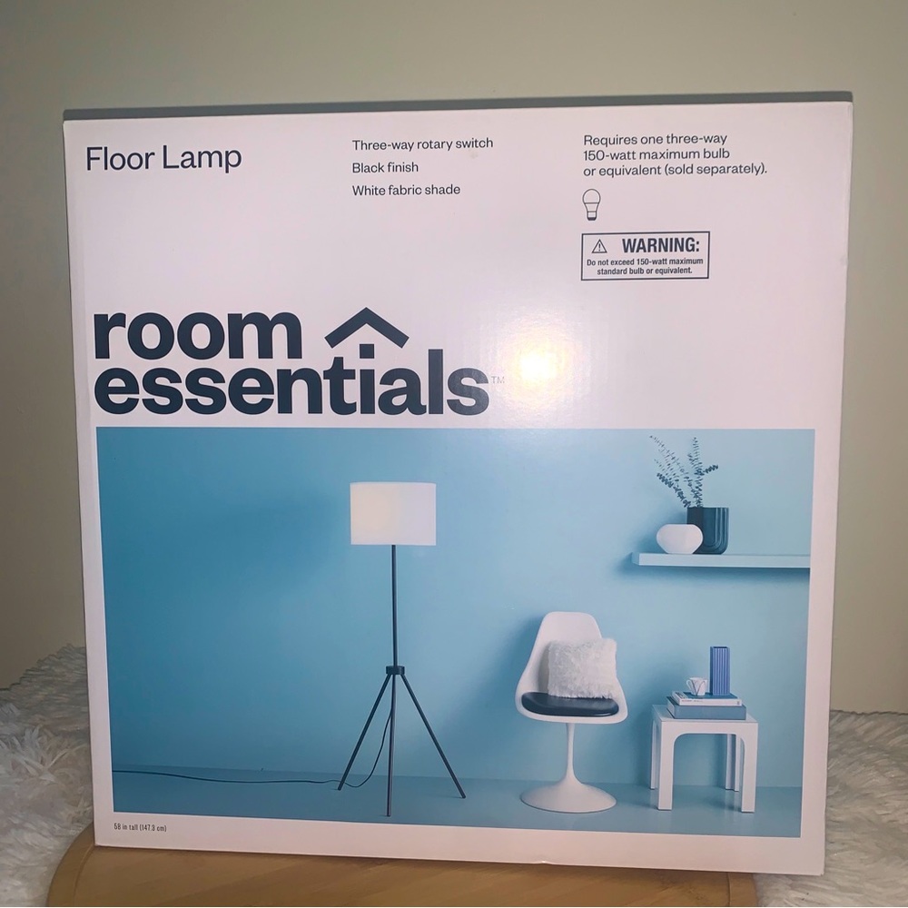 Room Essentials Tripod Floor Lamp Black Finish